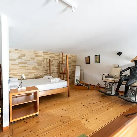 Apartment Piazza Carlo Iii 69
